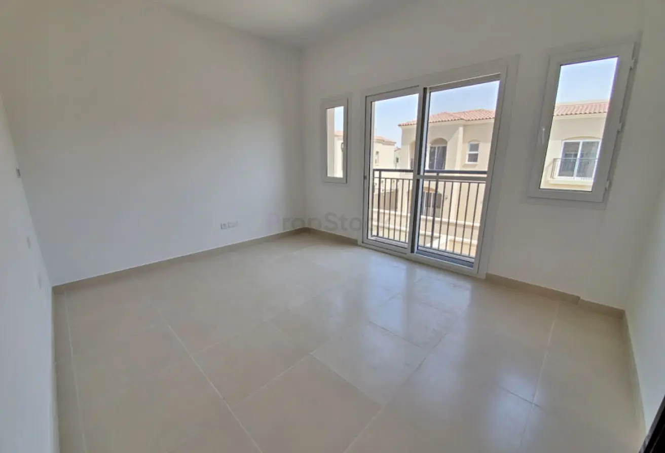 Townhouse For Rent In Casa Dora, Serena